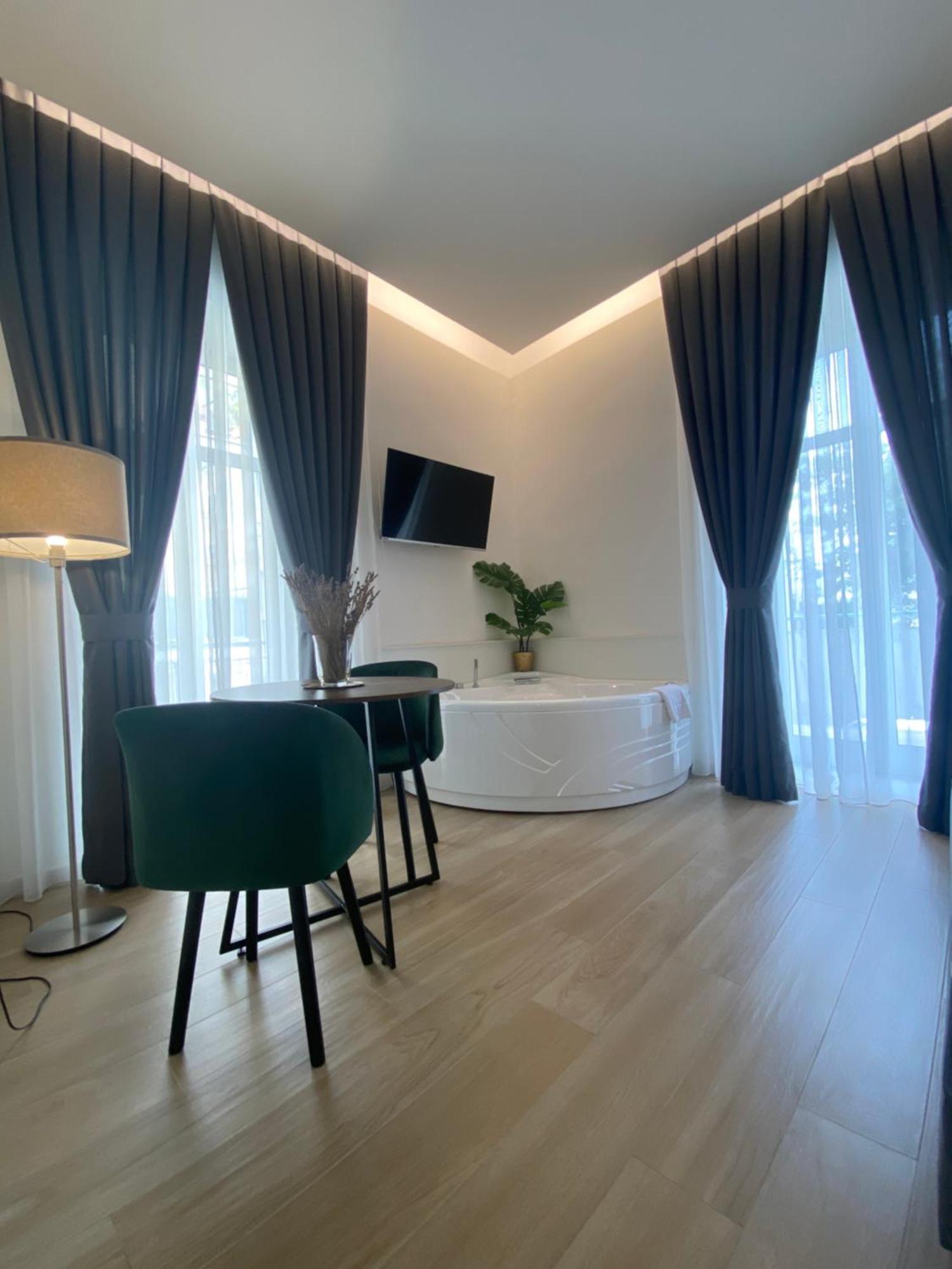 Gualtieri B&B - Luxury Rooms San Giorgio a Cremano Exterior foto
